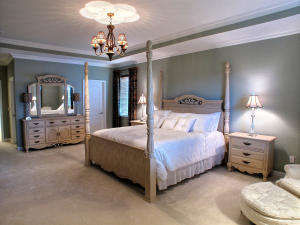 563 NW Library Commons Way