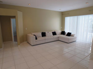 9495 Lake Serena Drive