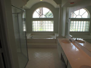 9495 Lake Serena Drive