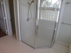 9495 Lake Serena Drive