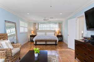 2384 W Silver Palm Road