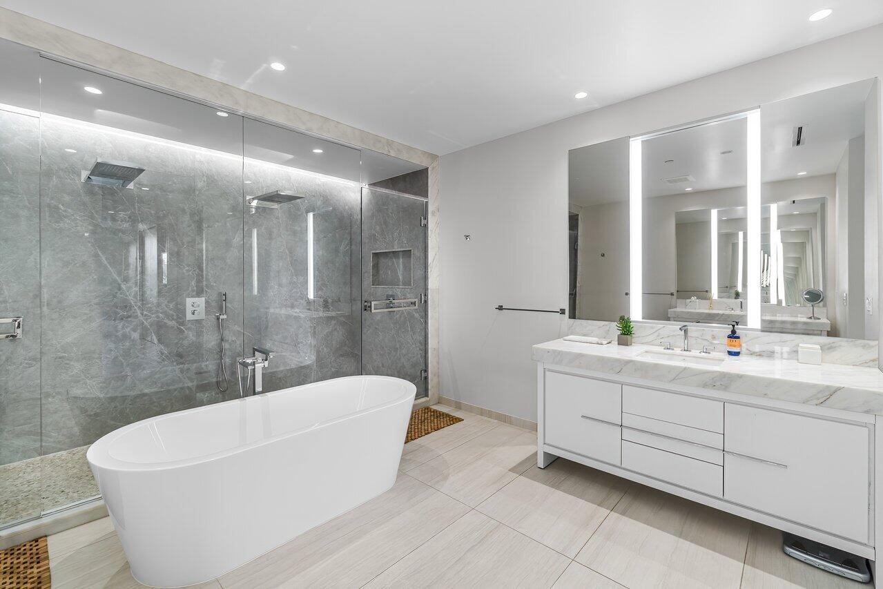 200 SE Mizner Boulevard 516