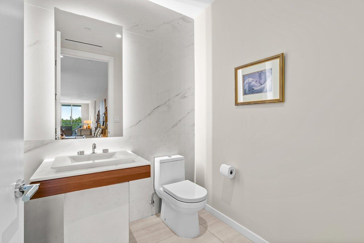 200 SE Mizner Boulevard 516