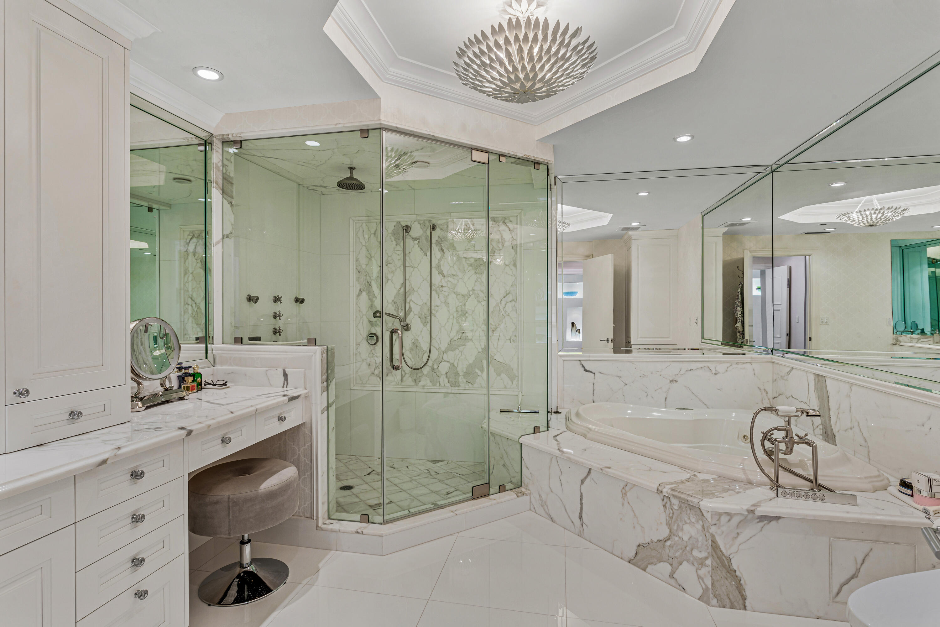 2500 S Ocean Boulevard 501