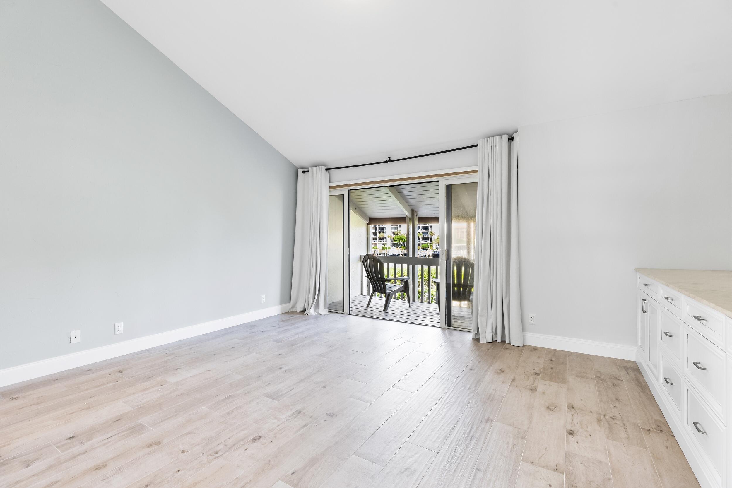 2677 N Ocean Boulevard Th-17-H