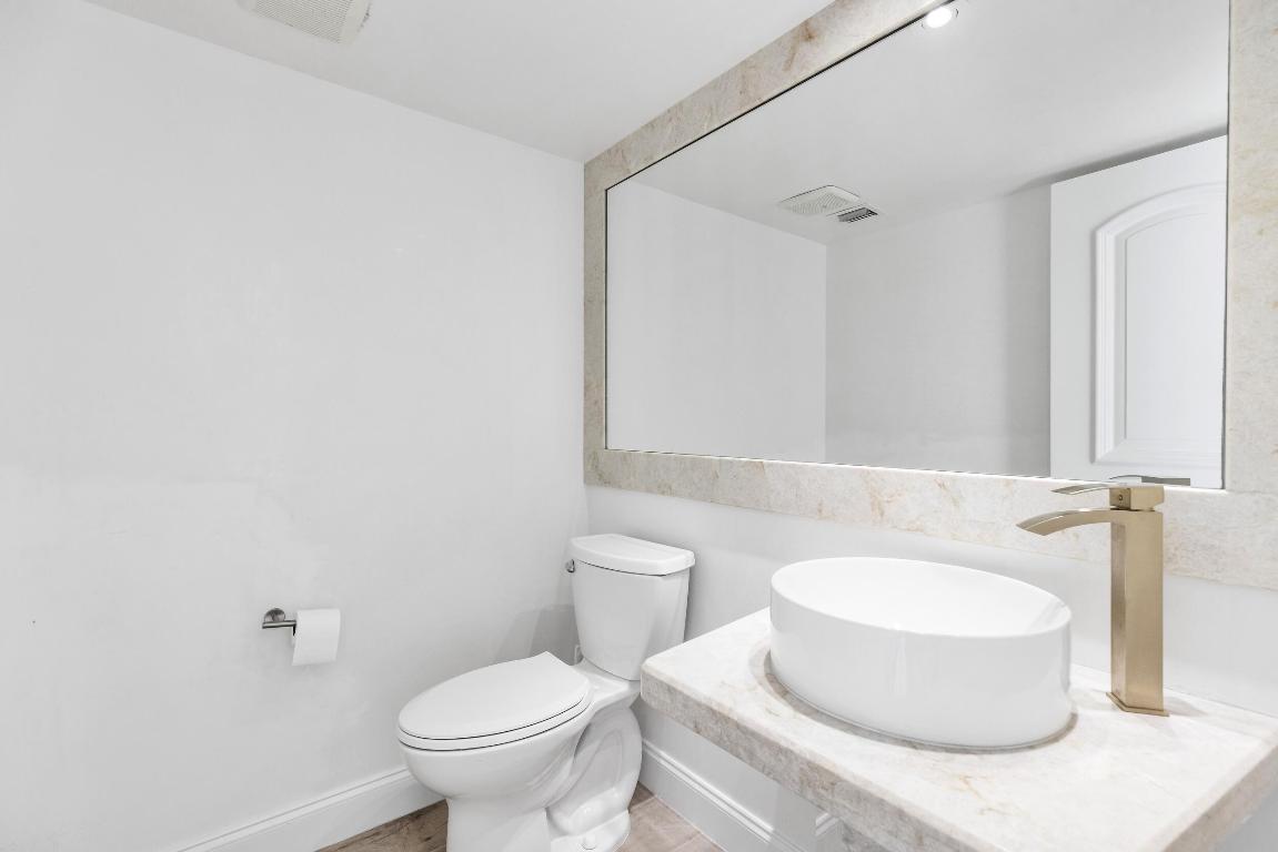 2677 N Ocean Boulevard Th-17-H