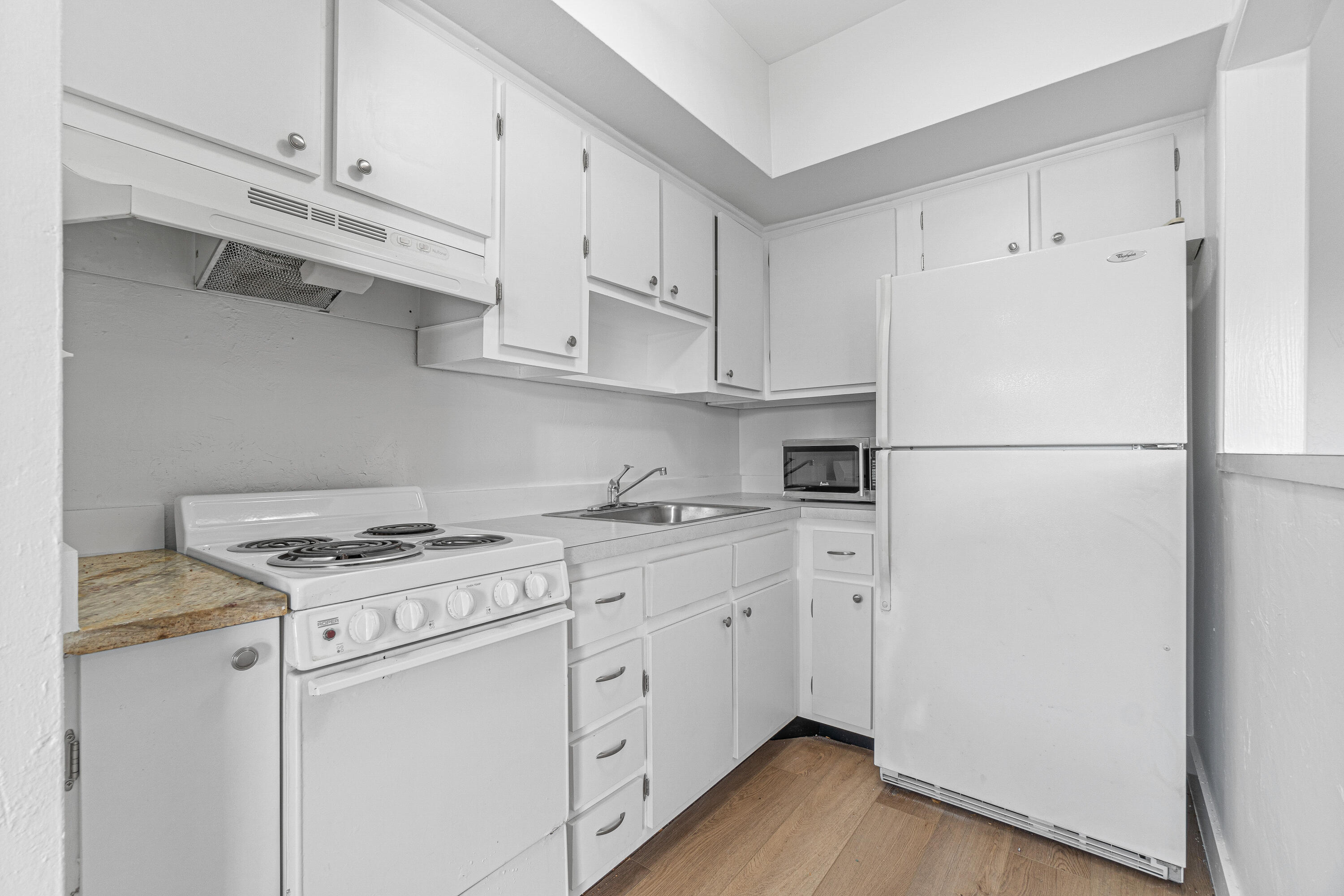 261 NE 19th Avenue 11
