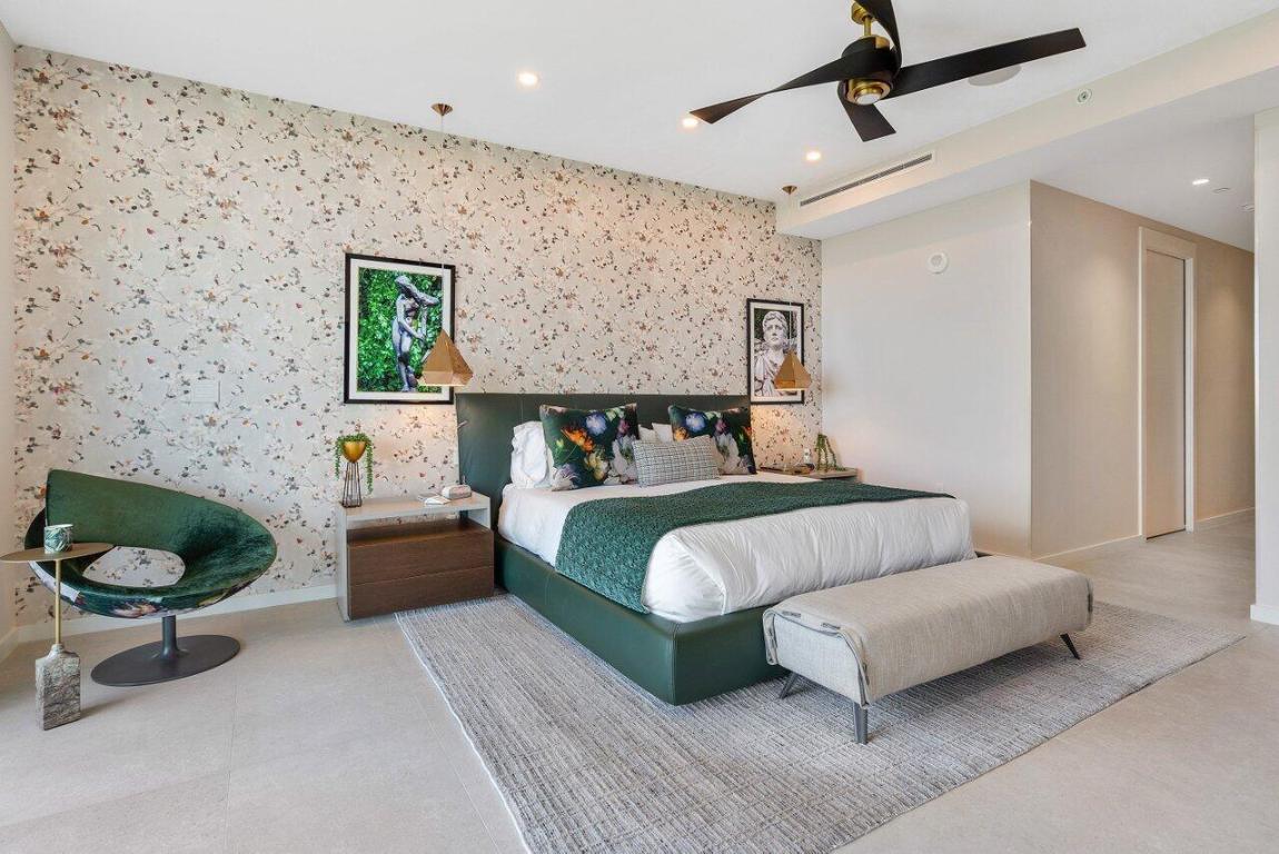 200 SE Mizner Boulevard 817