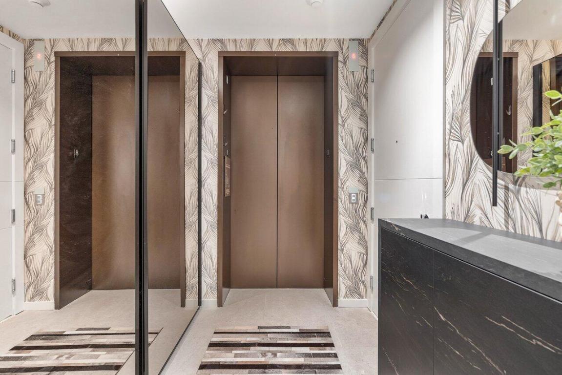 200 SE Mizner Boulevard 817