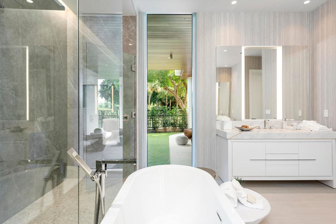 200 SE Mizner Boulevard 107