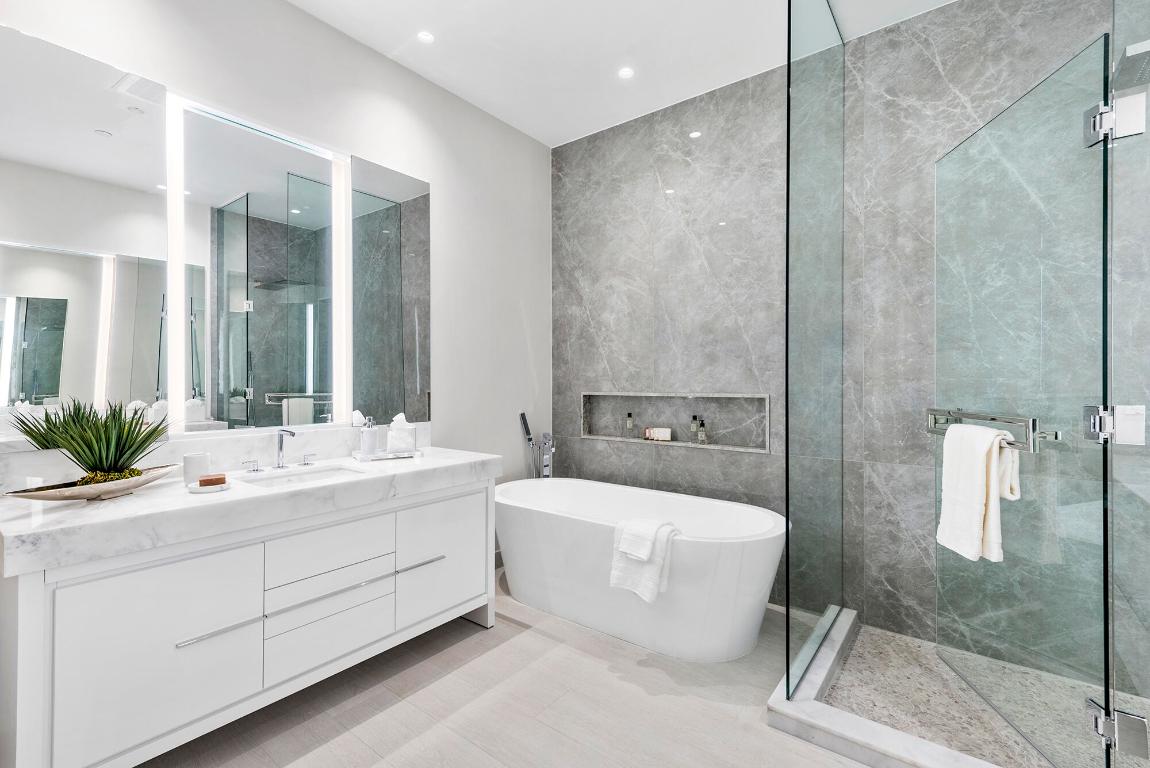 200 SE Mizner Boulevard 107