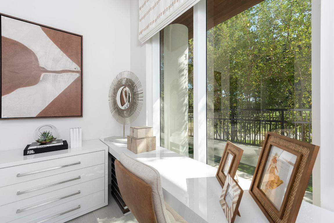 200 SE Mizner Boulevard 107