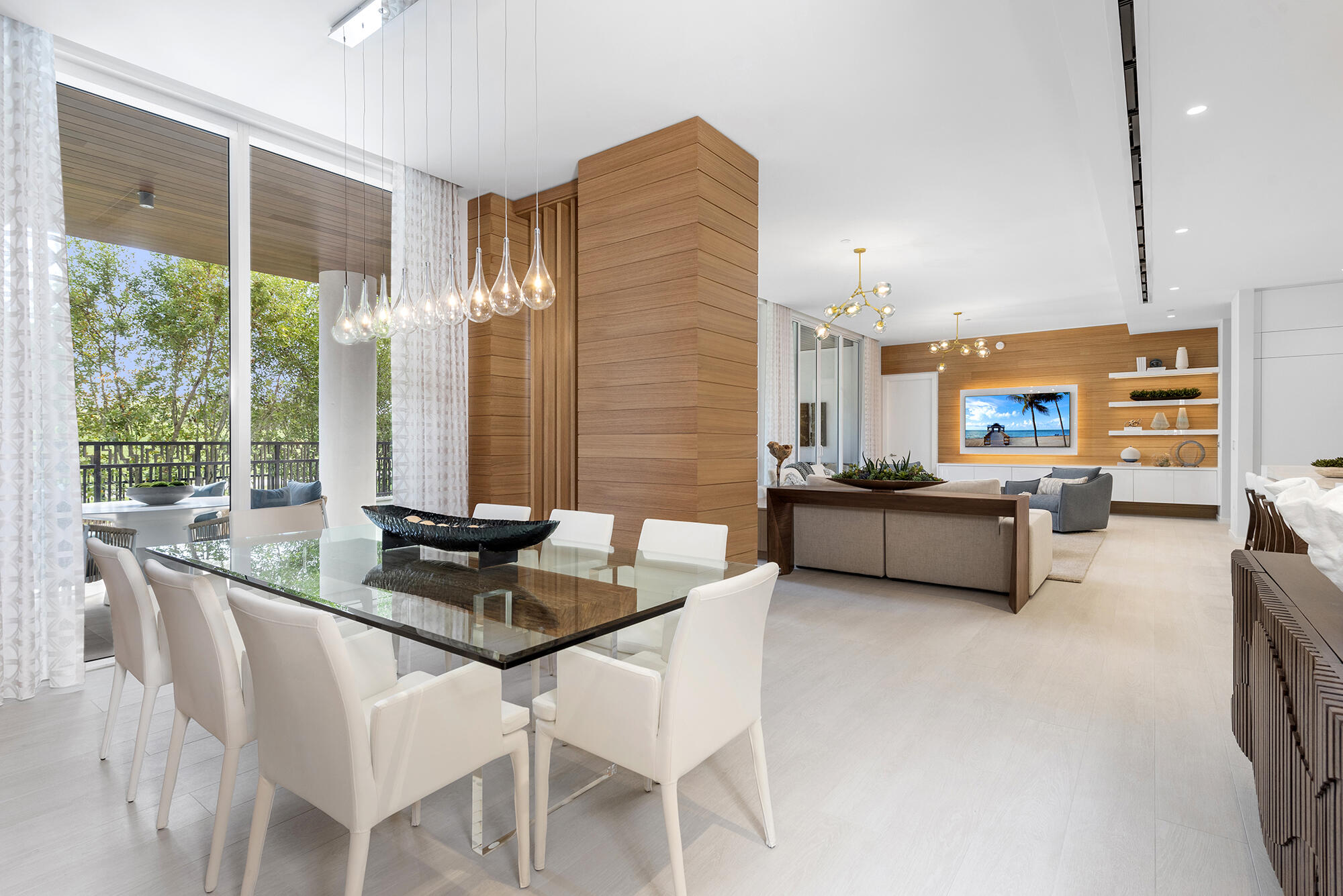 200 SE Mizner Boulevard 107