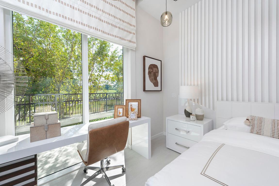 200 SE Mizner Boulevard 107