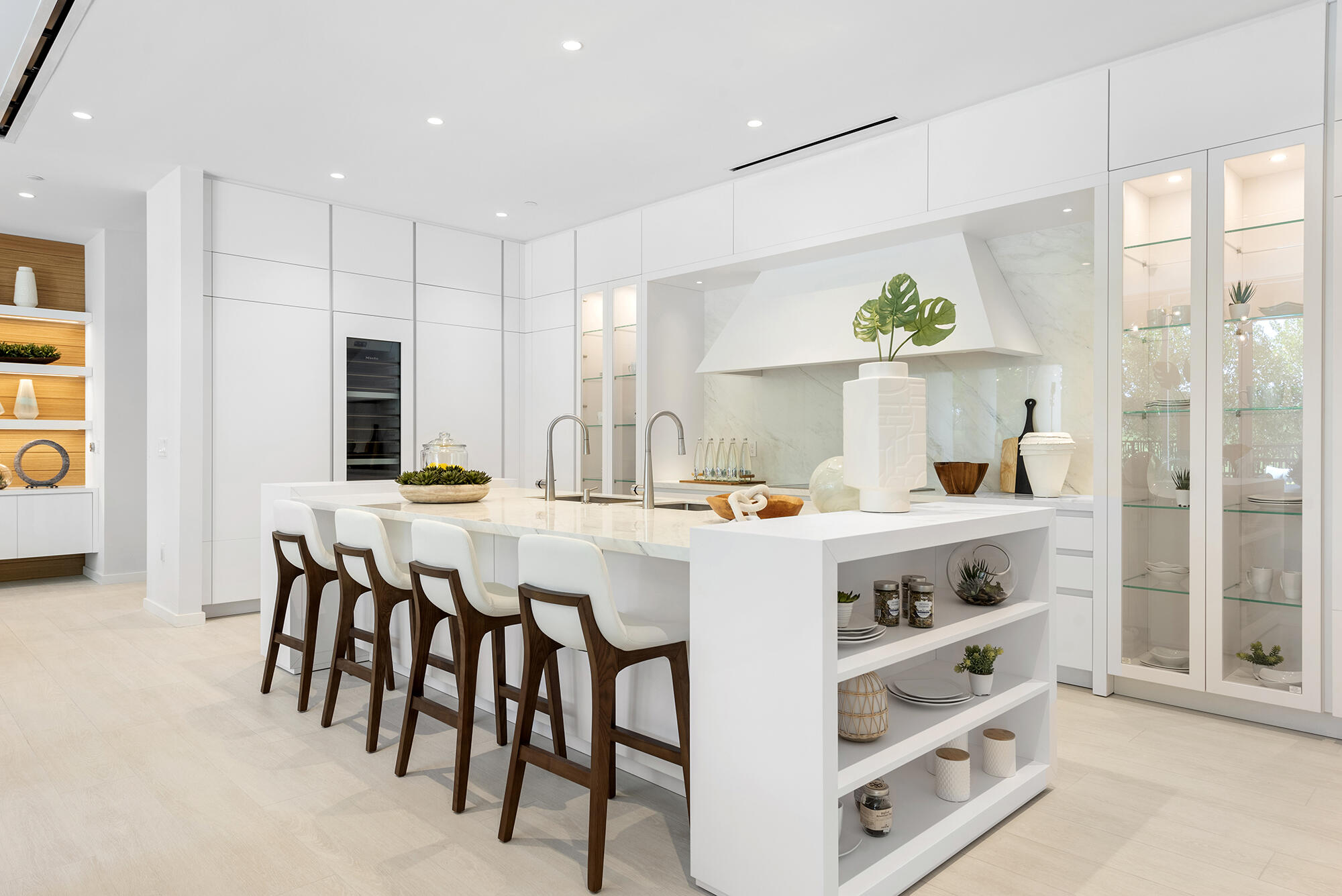 200 SE Mizner Boulevard 107