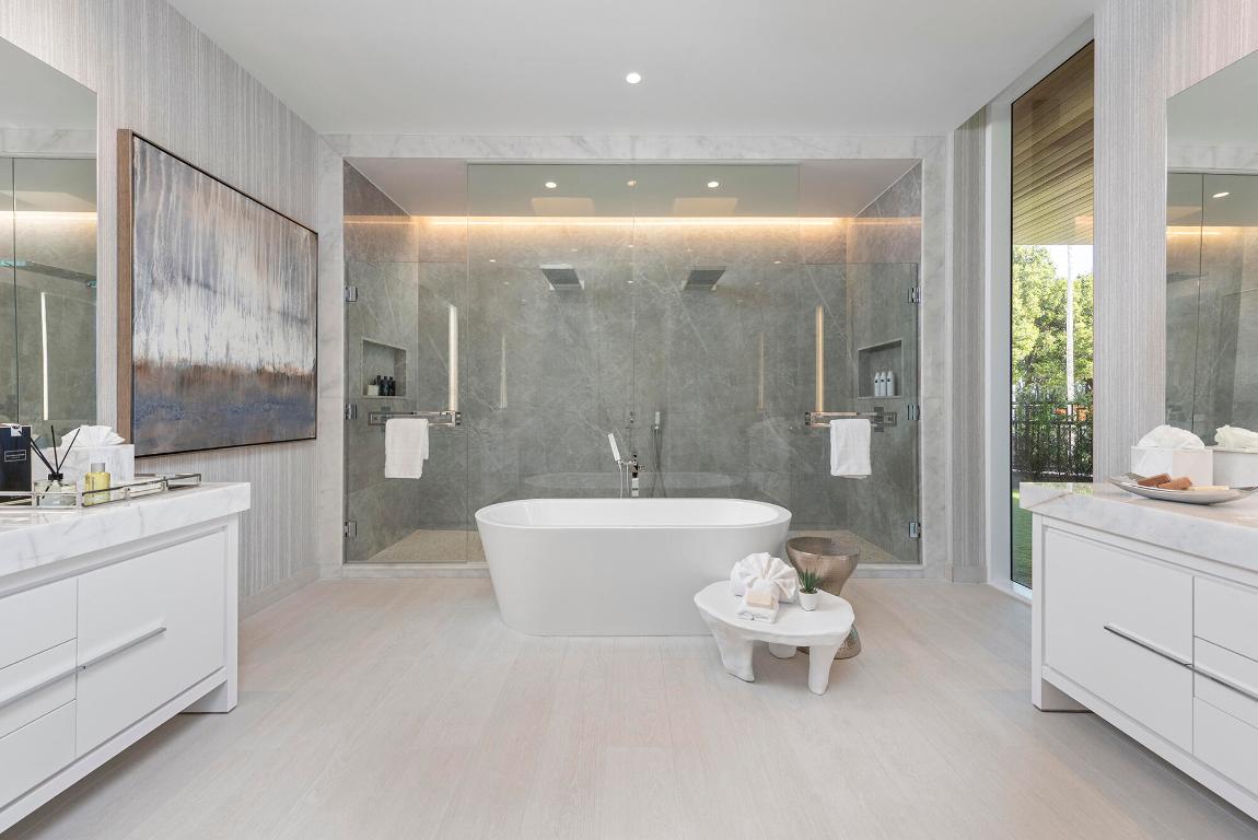 200 SE Mizner Boulevard 107