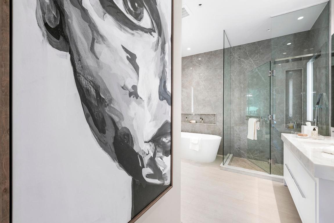 200 SE Mizner Boulevard 107