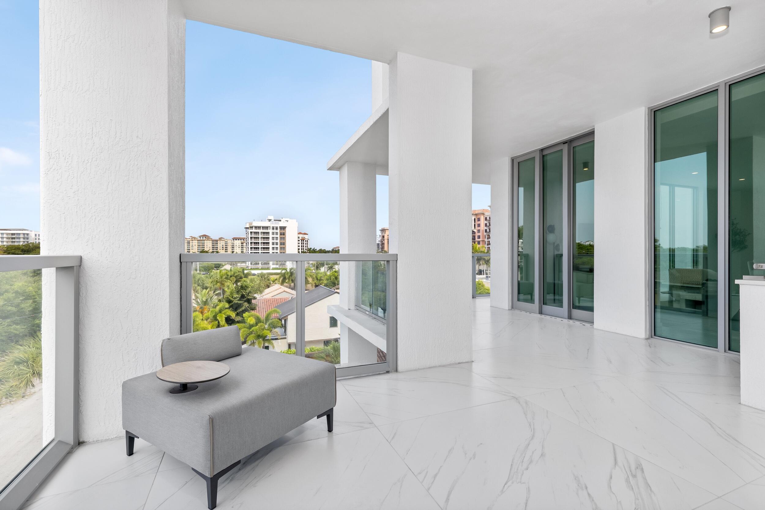 475 E Royal Palm Road 406