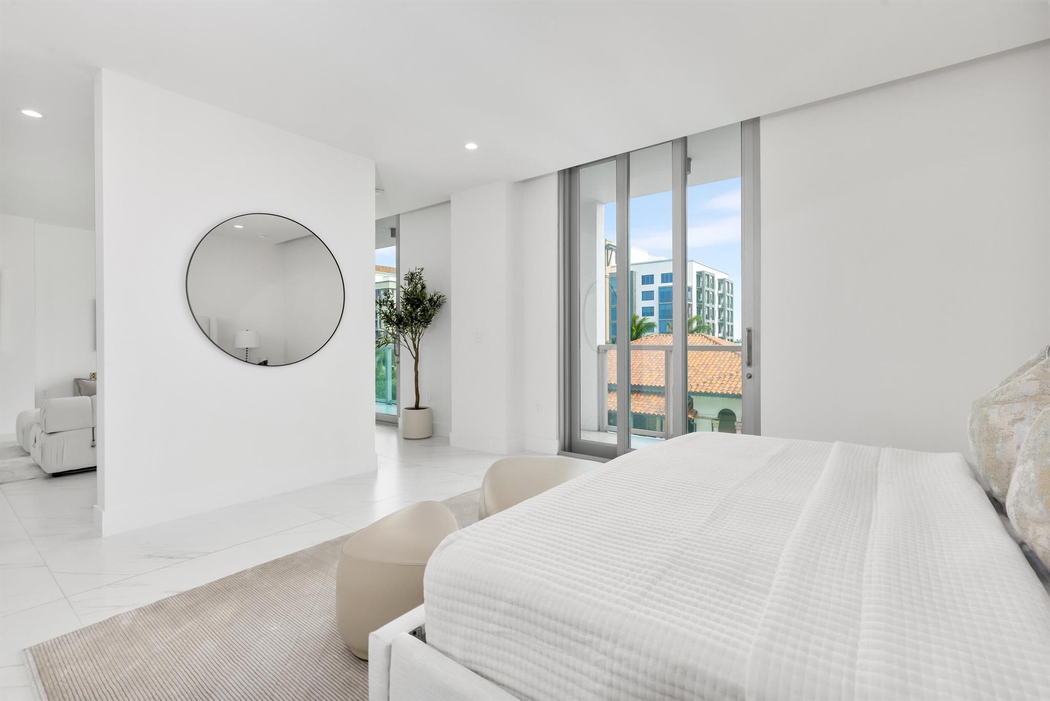 475 E Royal Palm Road 406