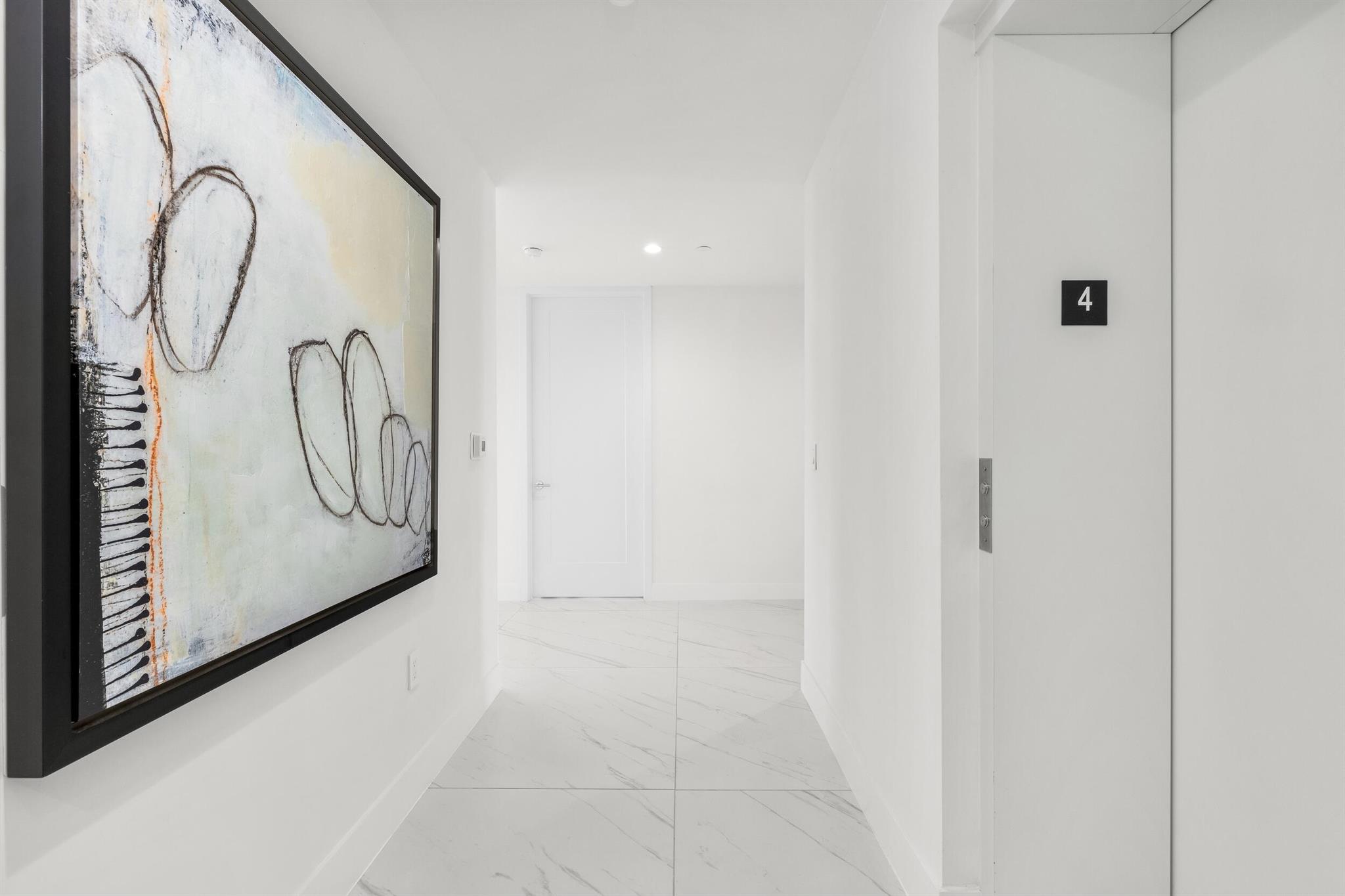 475 E Royal Palm Road 406