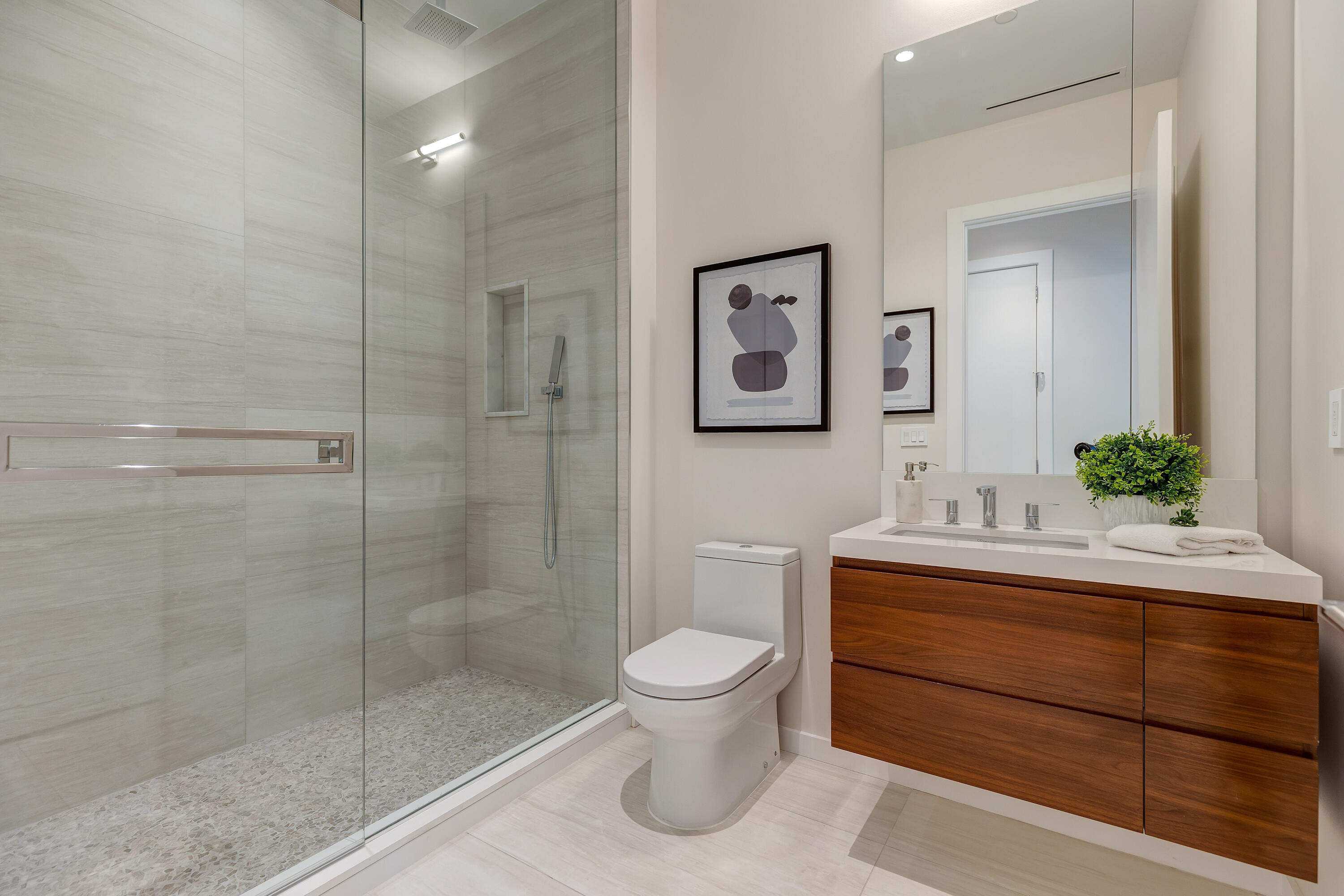 200 SE Mizner Blvd 106