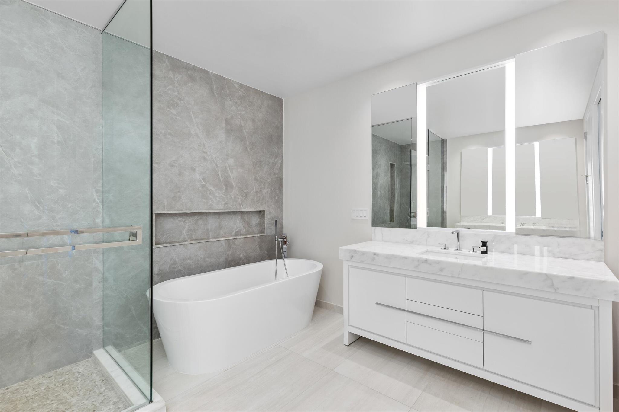 200 SE Mizner Boulevard 608