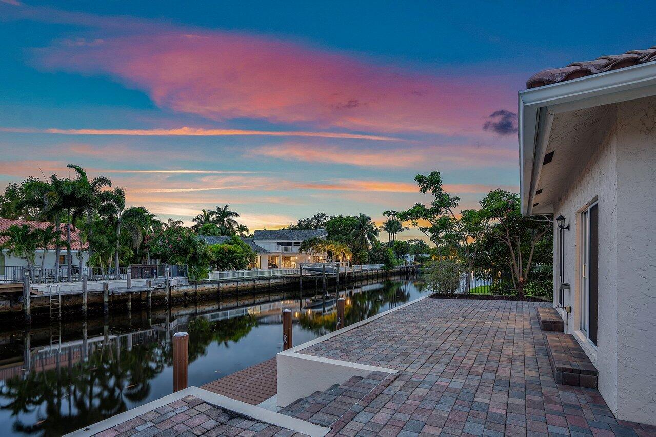 1500 SW 5th Avenue