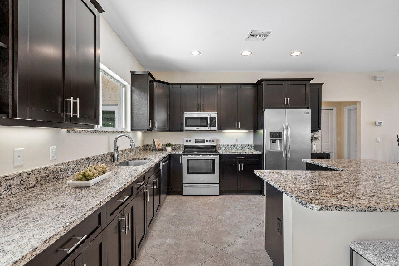 1500 SW 5th Avenue
