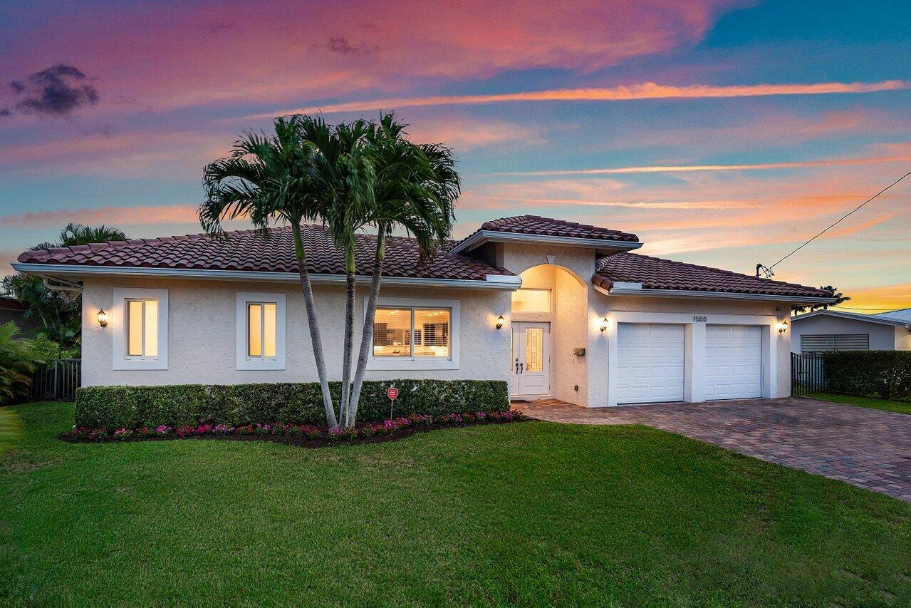 1500 SW 5th Avenue