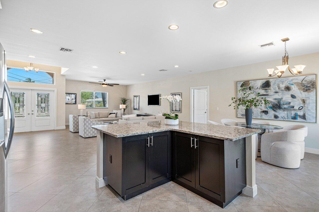 1500 SW 5th Avenue