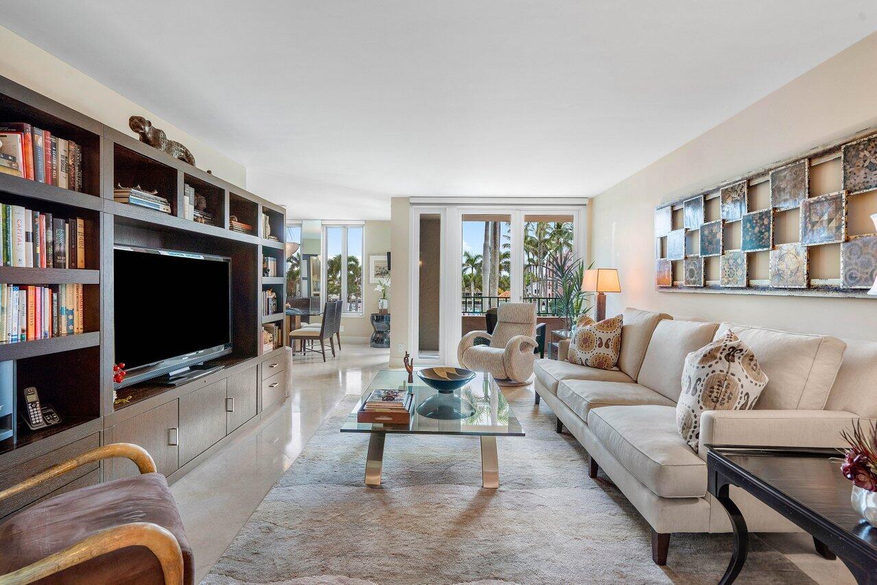 140 SE 5th Avenue 339