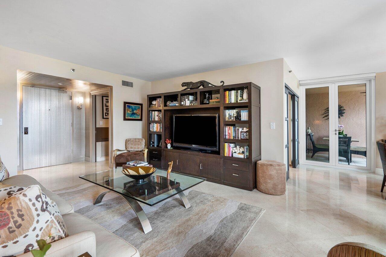 140 SE 5th Avenue 339