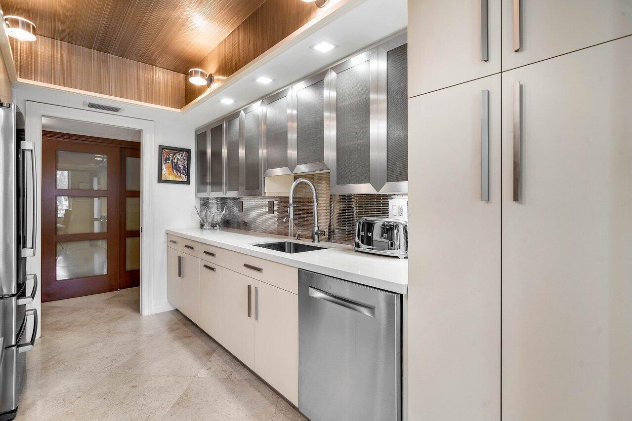 140 SE 5th Avenue 339