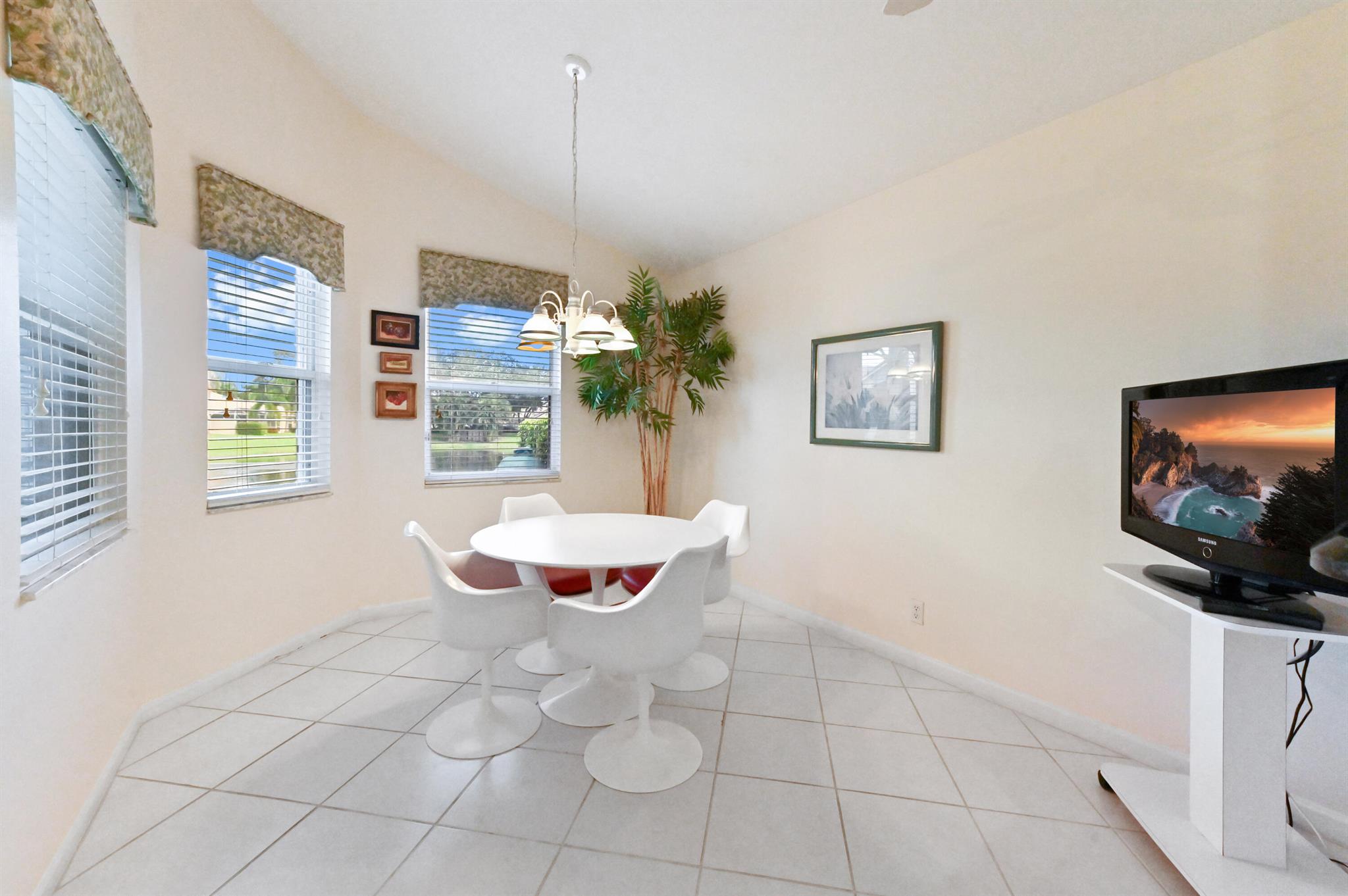 14066 Glenlyon Court