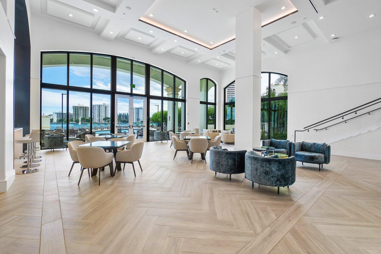 400 SE 5th Avenue 804