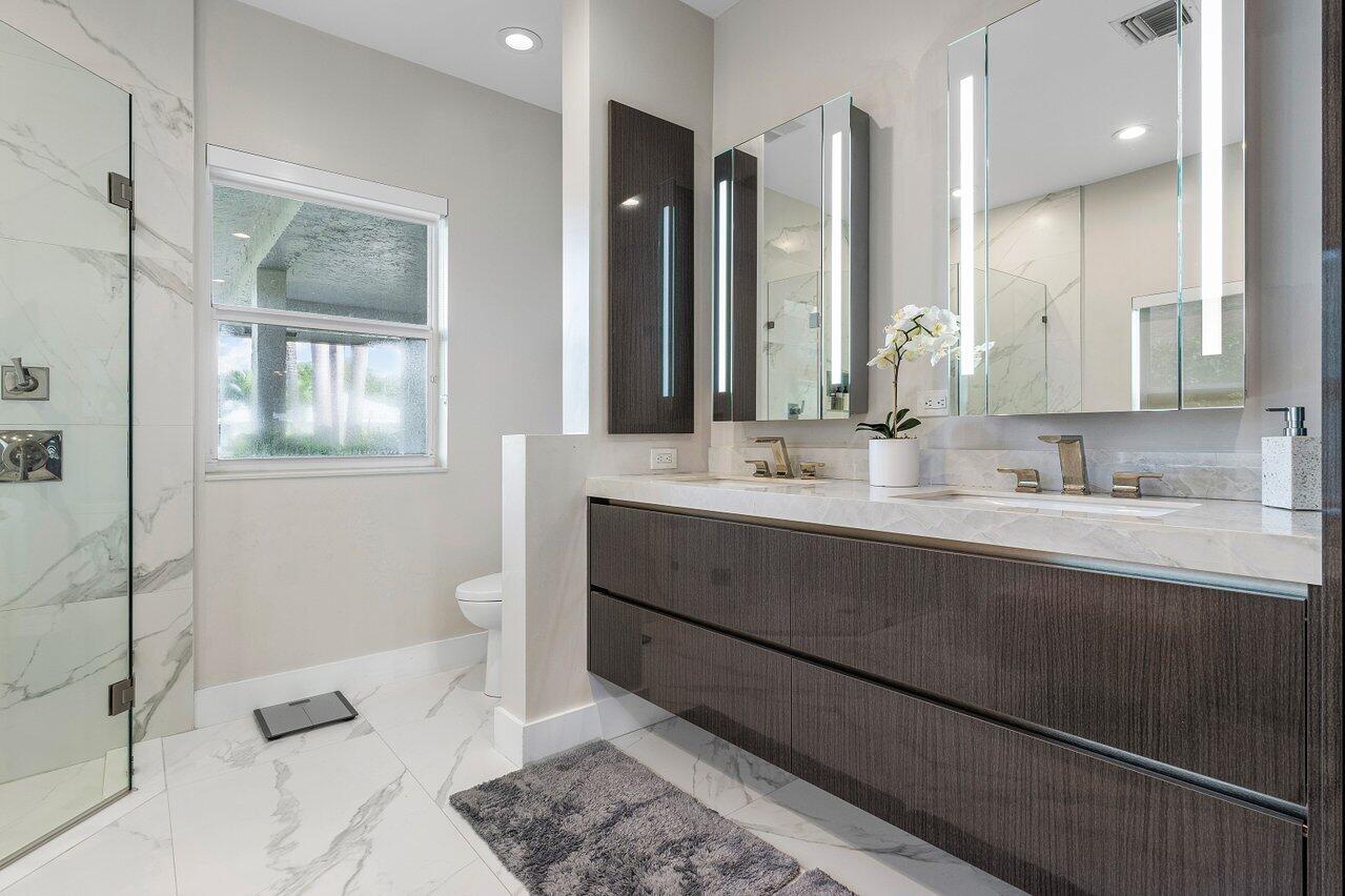 1080 SW 17th Street