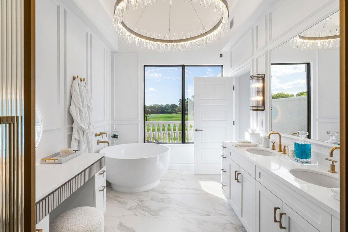 320 E Royal Palm Road