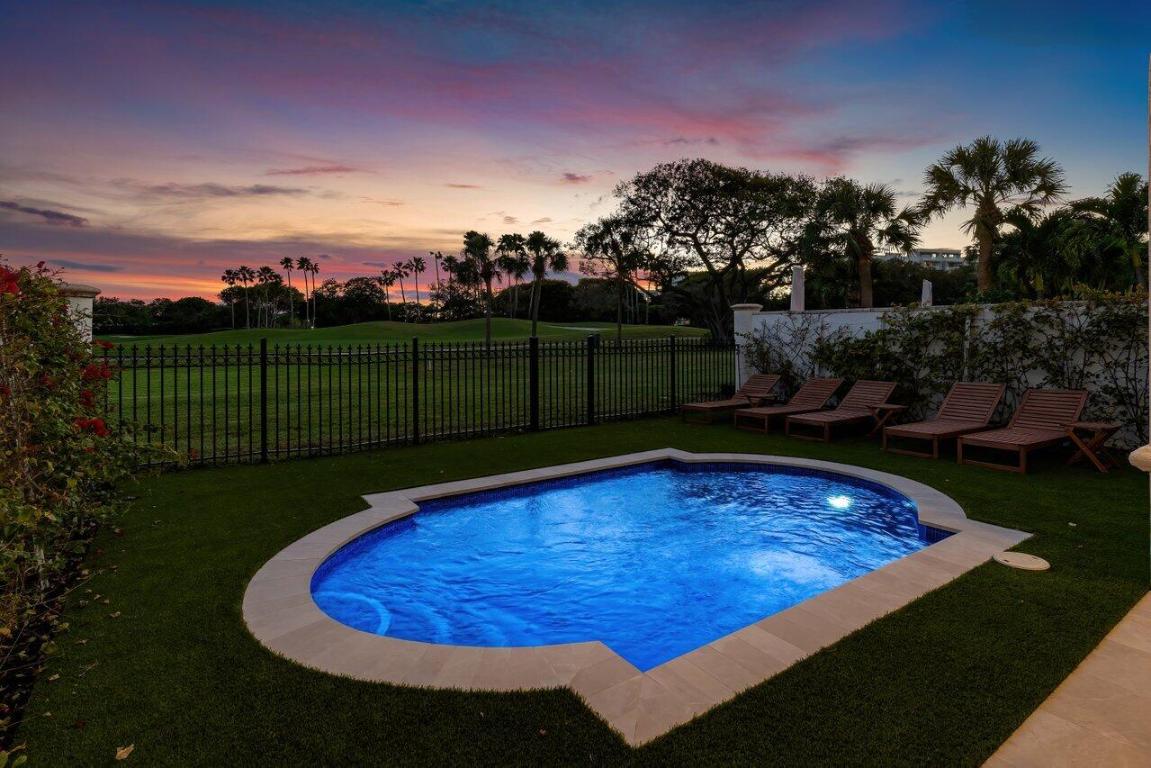 320 E Royal Palm Road