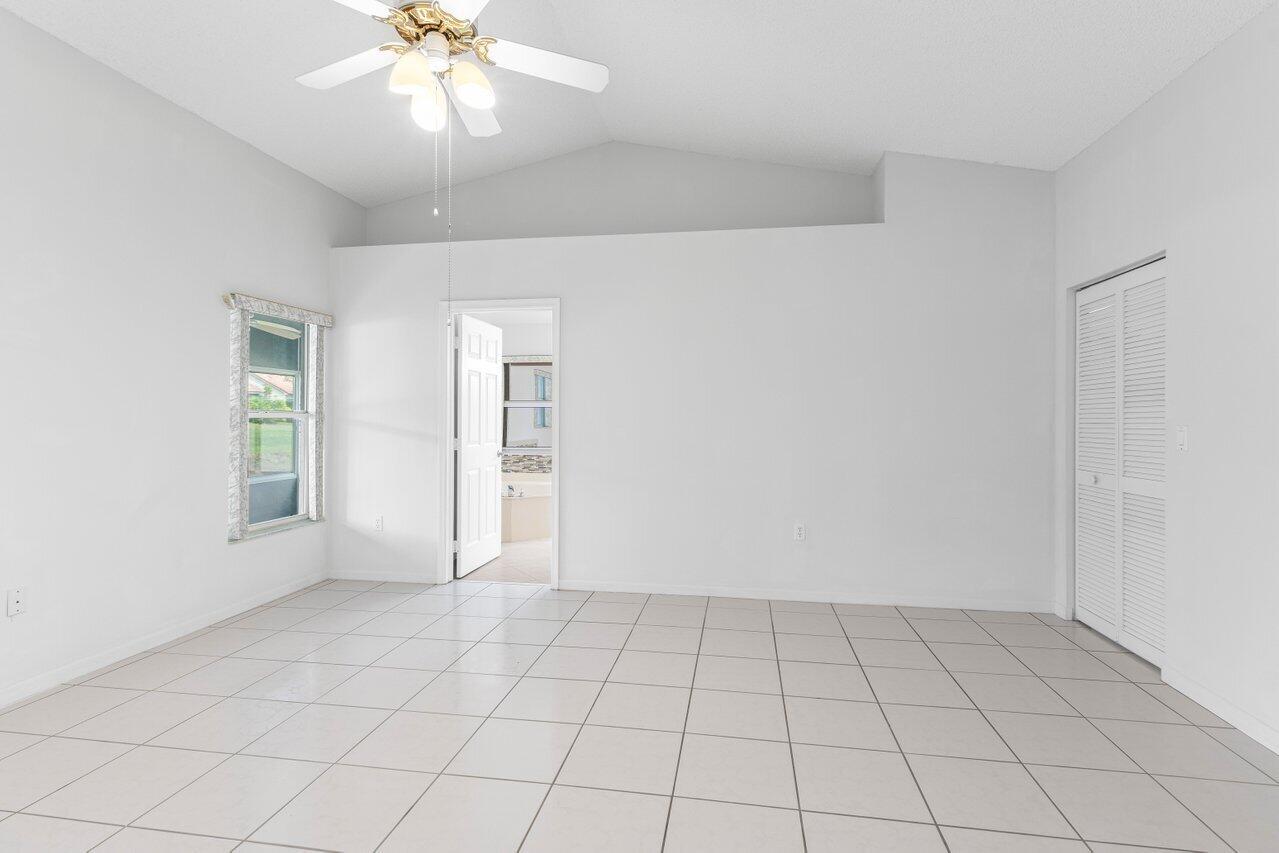 3775 NW 10th Street