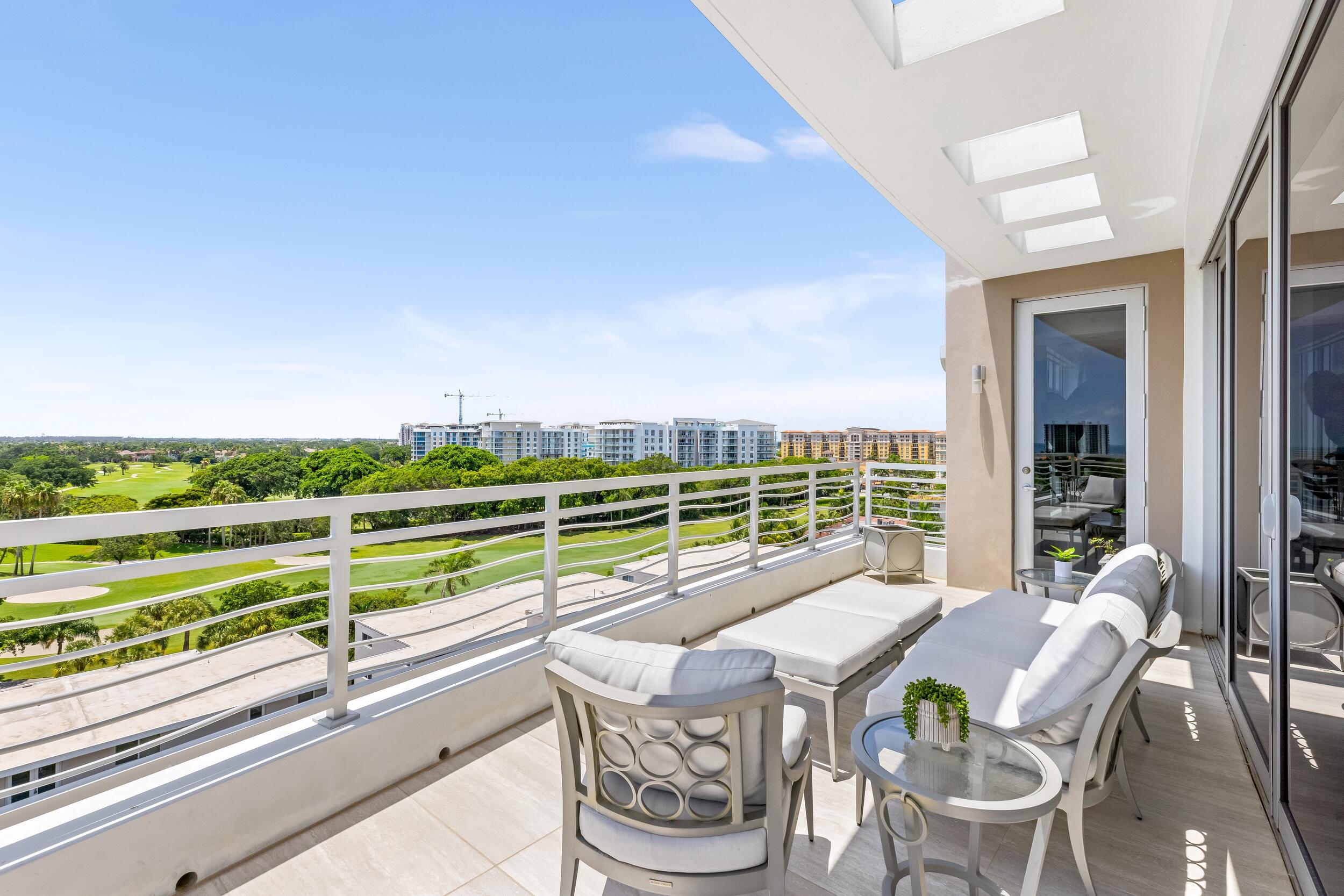 327 E Royal Palm Road Ph-03