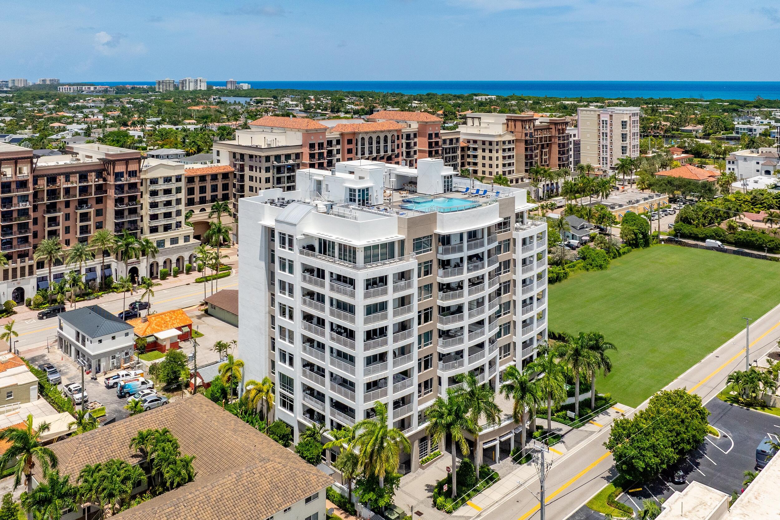 327 E Royal Palm Road Ph-03