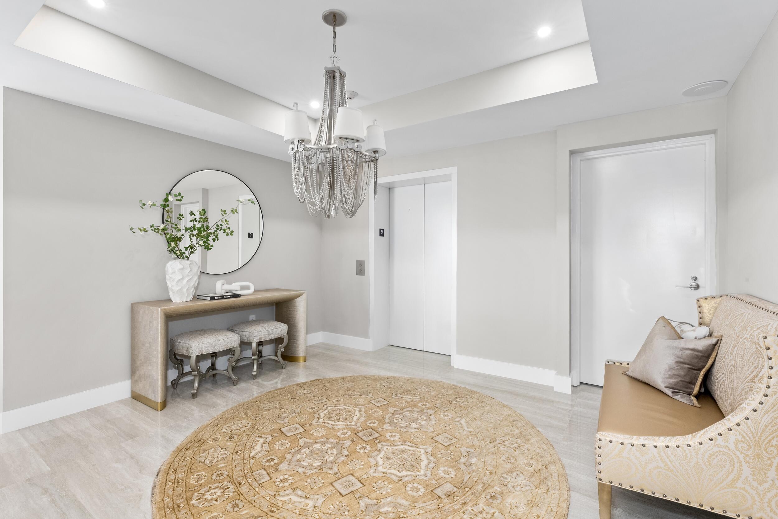 327 E Royal Palm Road Ph-03