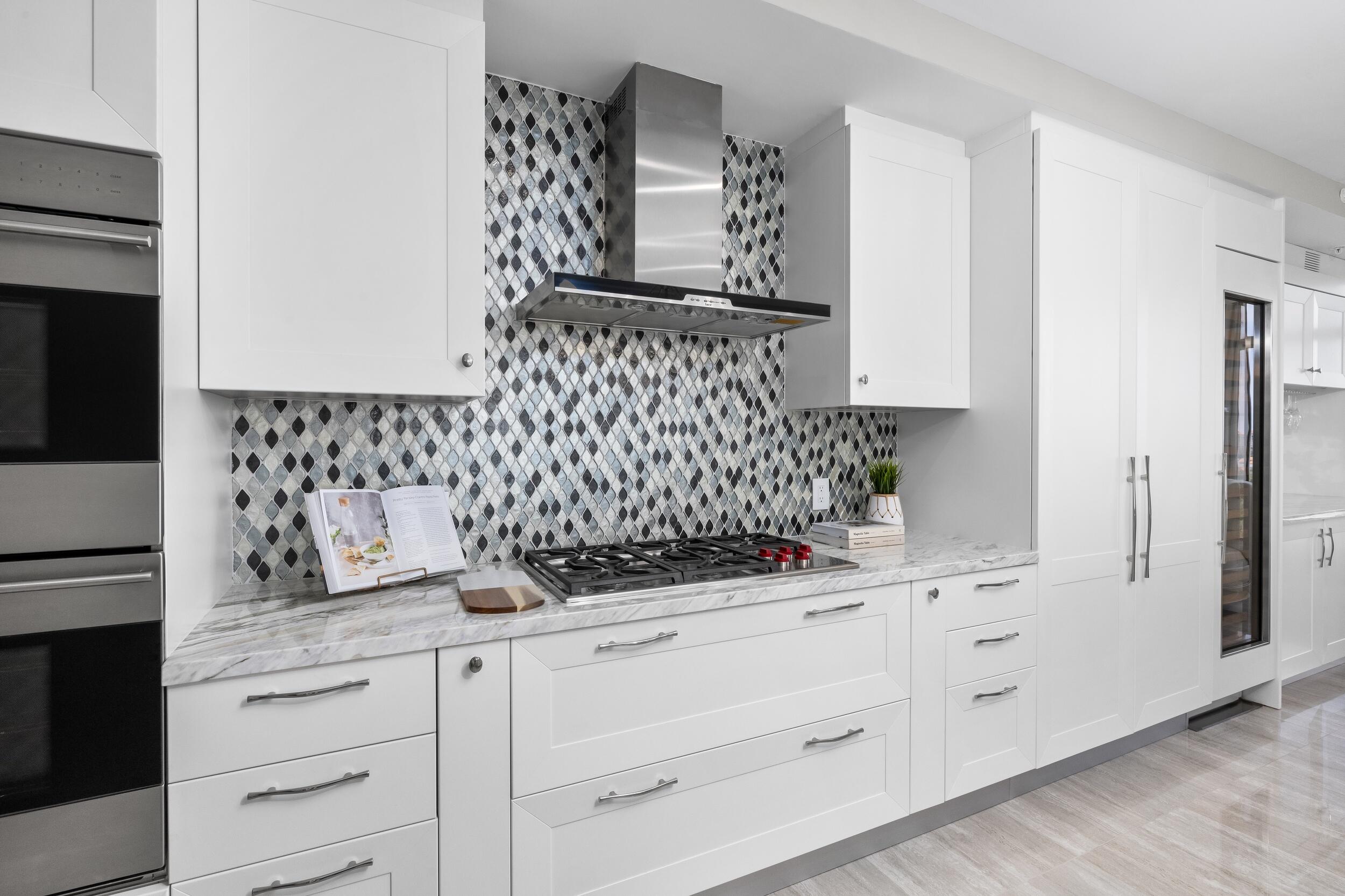 327 E Royal Palm Road Ph-03