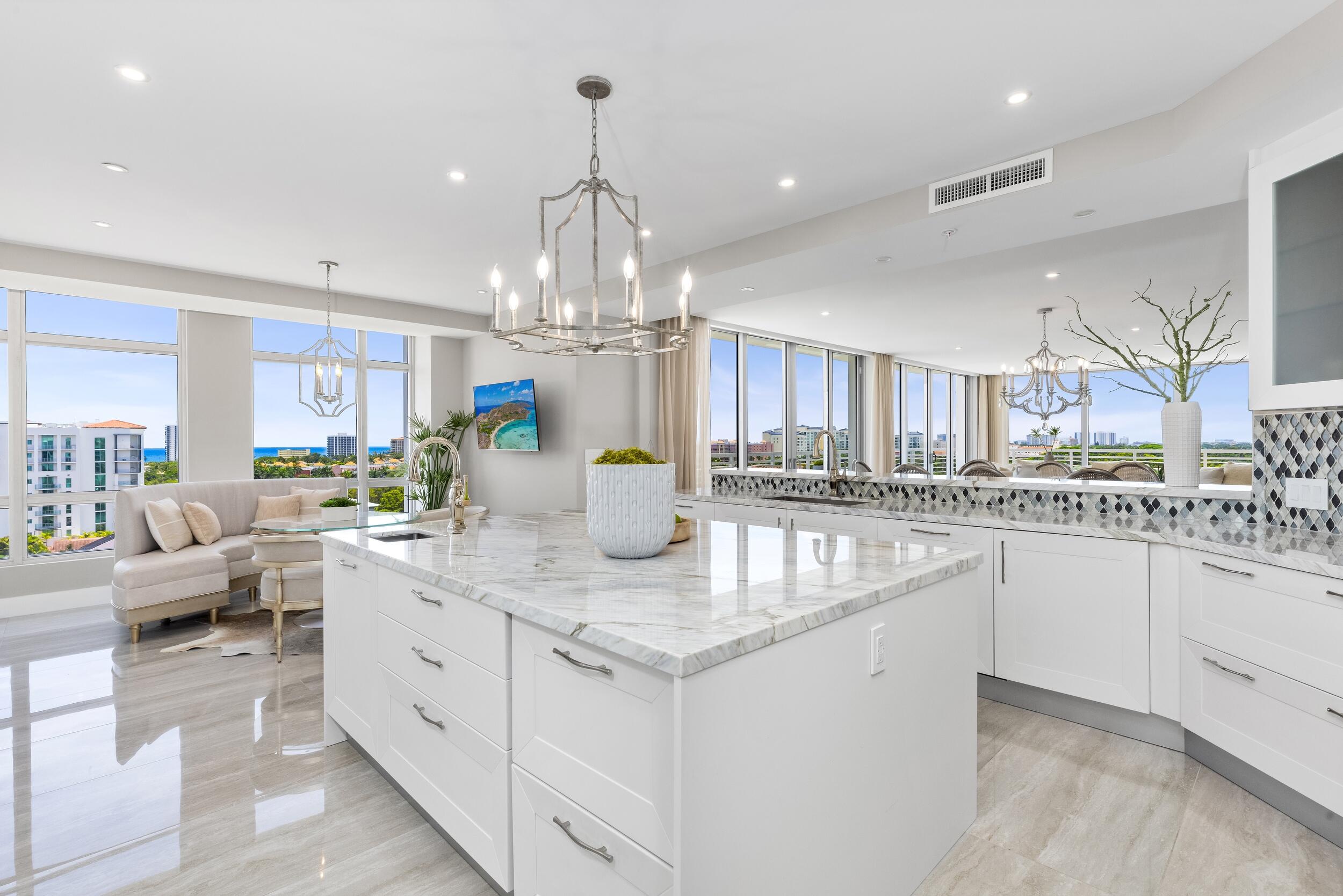 327 E Royal Palm Road Ph-03