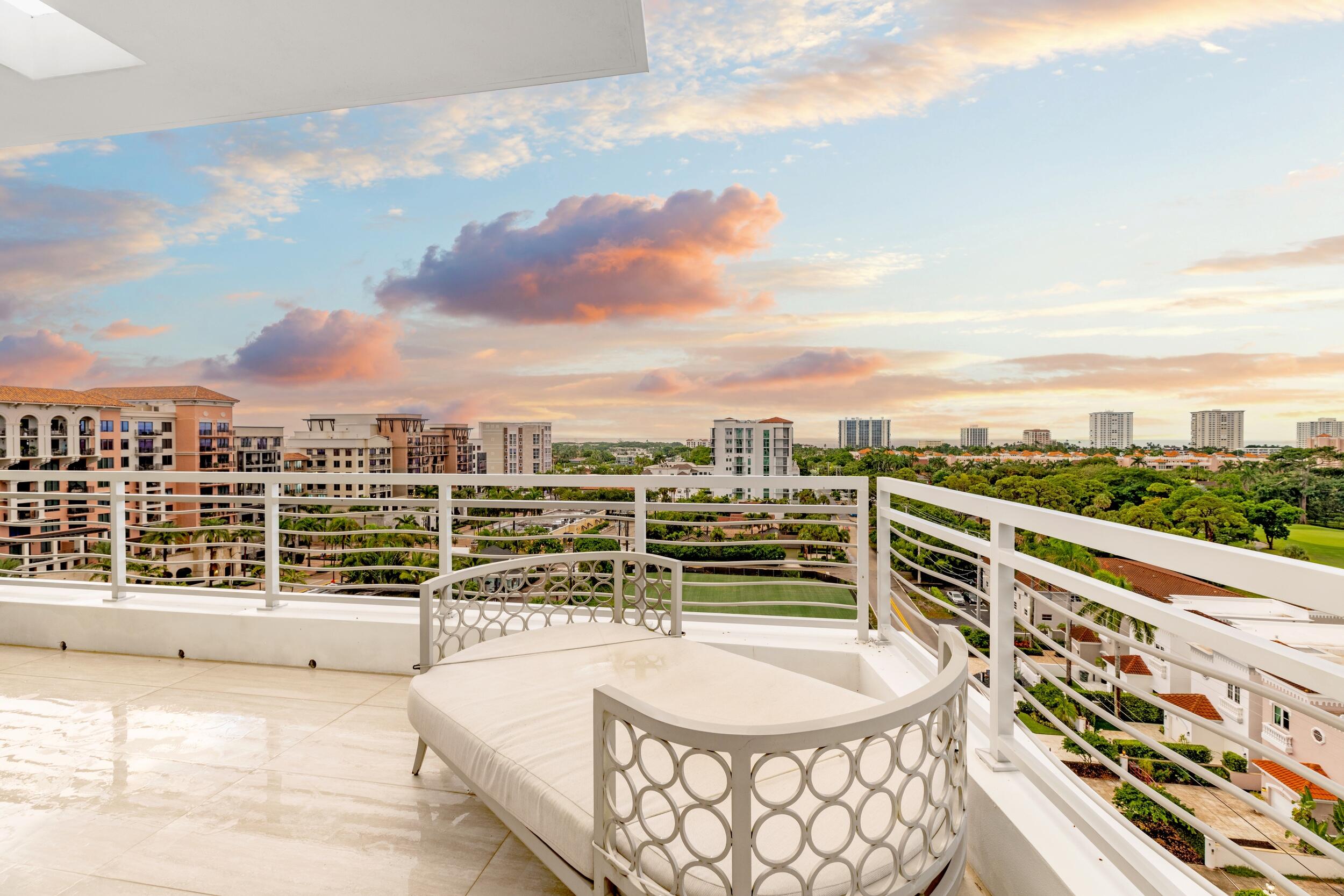 327 E Royal Palm Road Ph-03