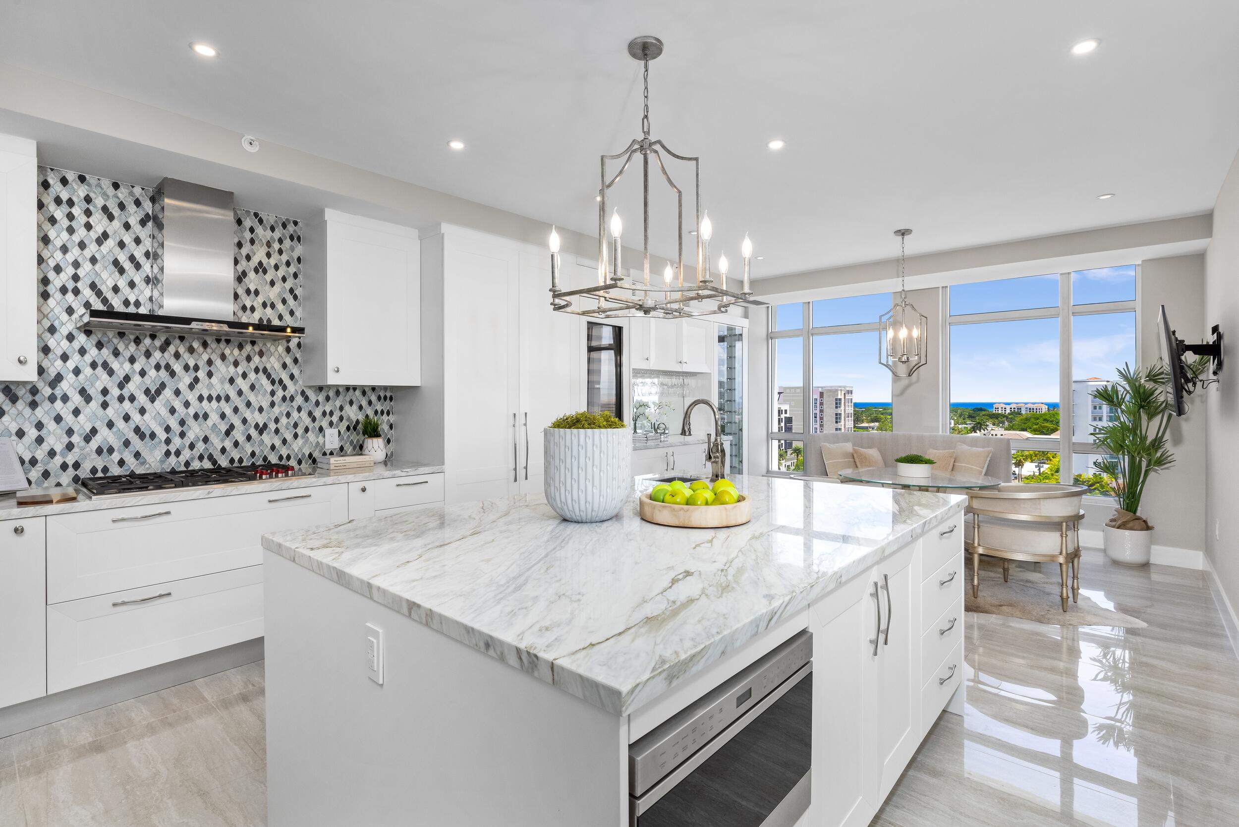 327 E Royal Palm Road Ph-03