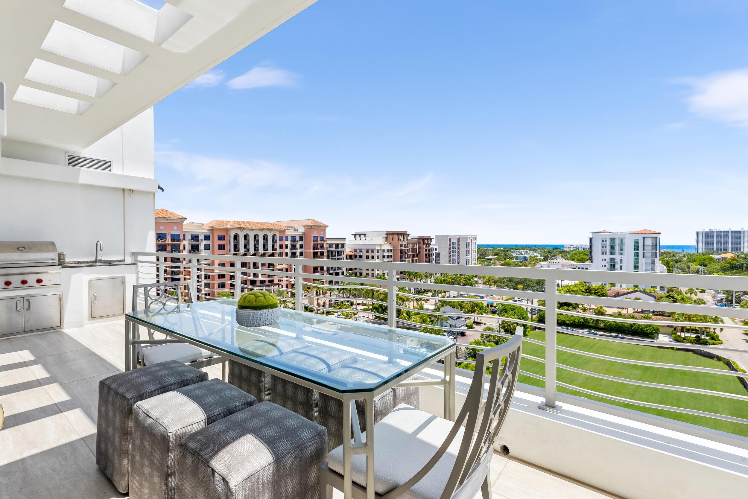 327 E Royal Palm Road Ph-03