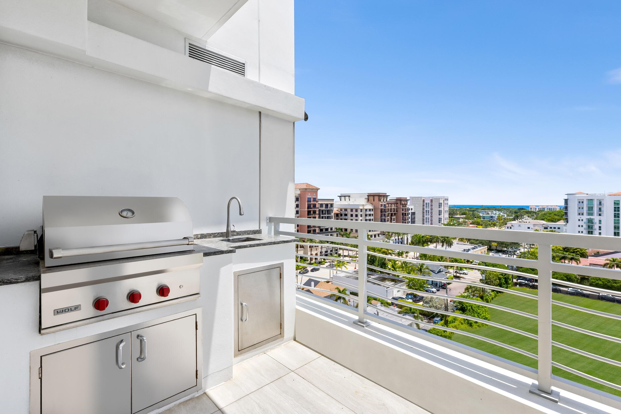 327 E Royal Palm Road Ph-03