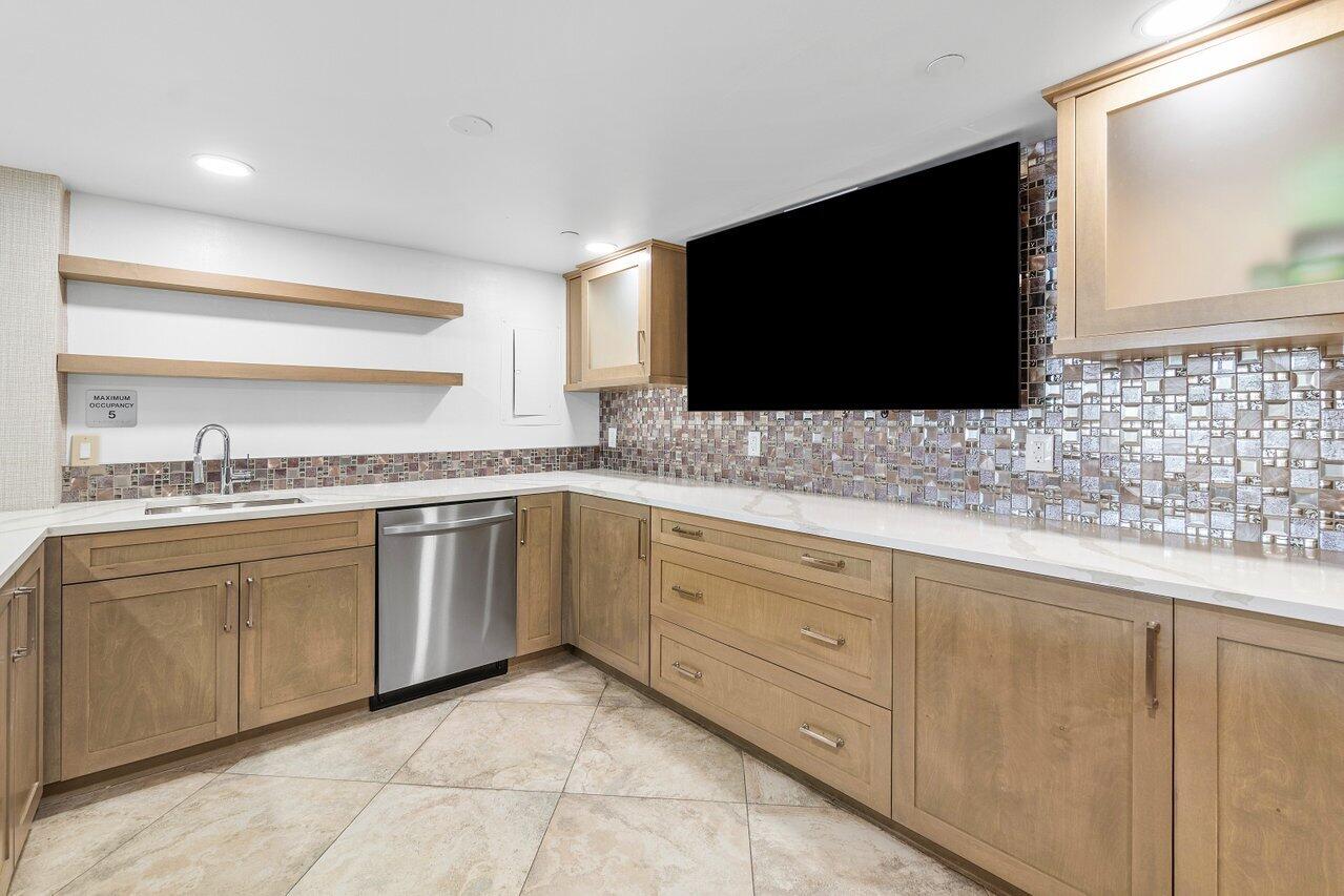 4750 S Ocean Boulevard 605