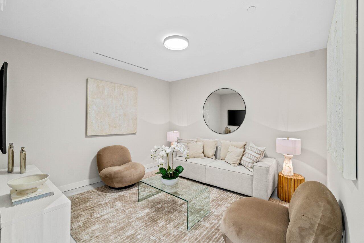 220 SE Mizner Boulevard 404